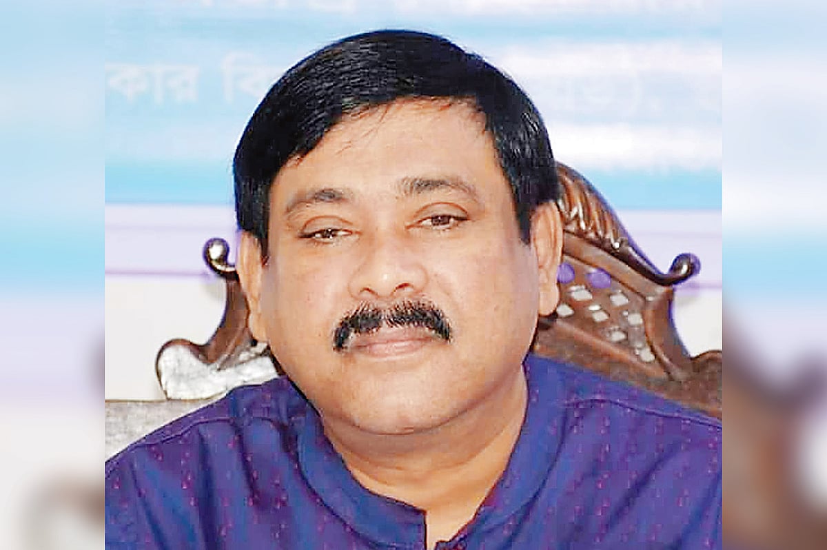 কুমিল্লা-৬ আসনে স্বতন্ত্র হিসেবে মনোনয়নপত্র সংগ্রহ করেছেন সাবেক মেয়র মনিরুল