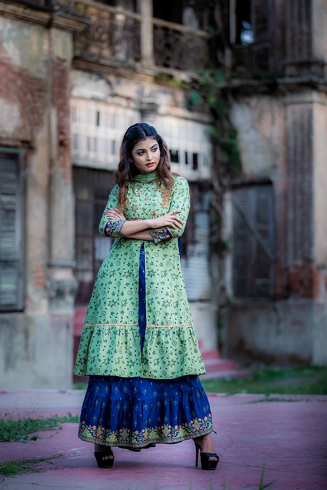 কটন শারারা এবারের ঈদ আয়োজনে ভিন্নতা এনেছে