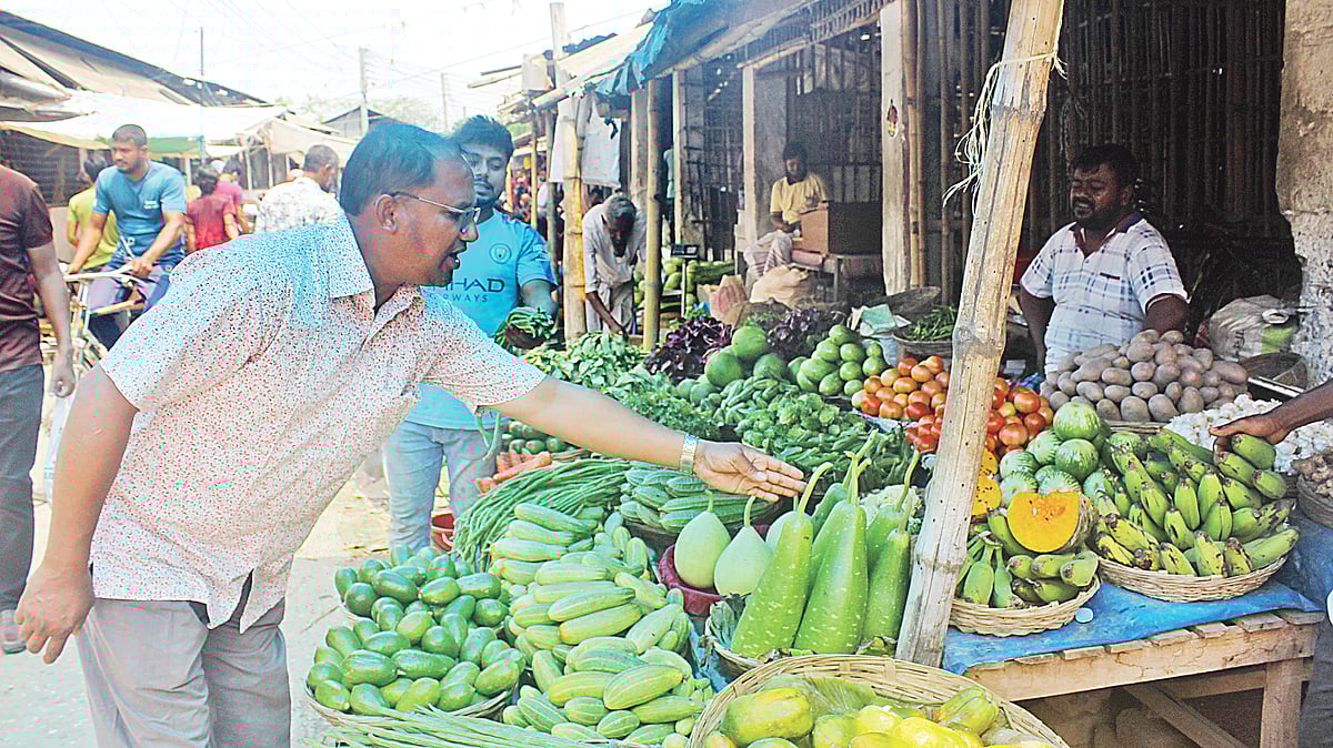  প্রথম আলো ফাইল ছবি