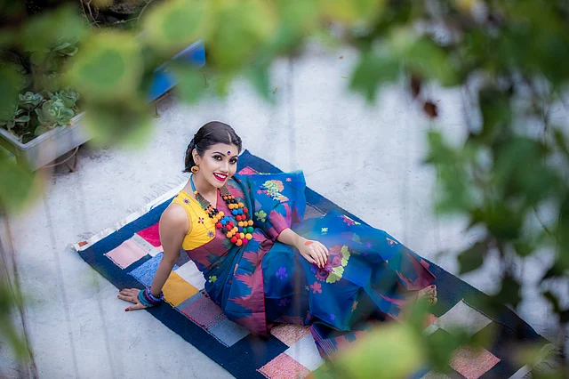গয়নার উপকরণগুলো আমাদের নিজস্ব