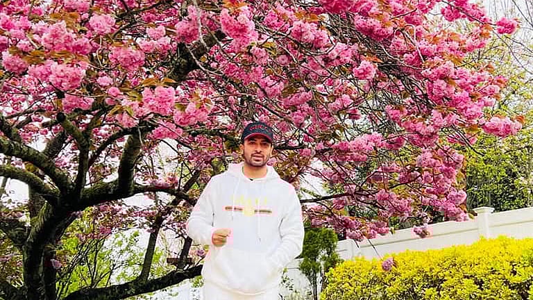 ছবি : শাকিব খানের সৌজন্যে