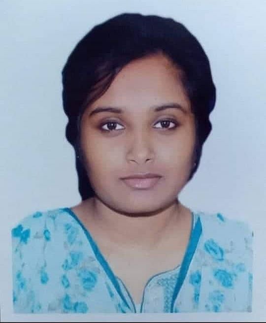 ঢাকা মেডিকেল কলেজ হাসপাতালের নবজাতক নিবিড় পরিচর্যা কেন্দ্রে দায়িত্বরত চিকিৎসক মেঘলা পাল