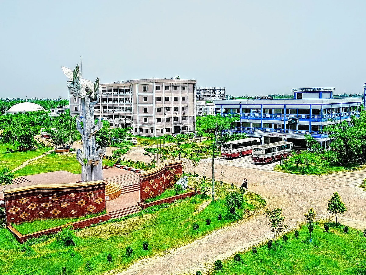 পাবনা বিজ্ঞান ও প্রযুক্তি বিশ্ববিদ্যালয়সংগৃহীত ফাইল ছবি