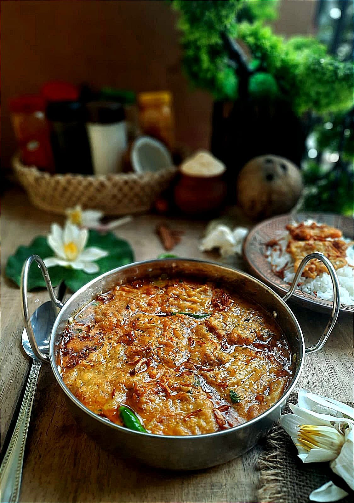 নারকেলের দুধে শাপলার ভেলা
