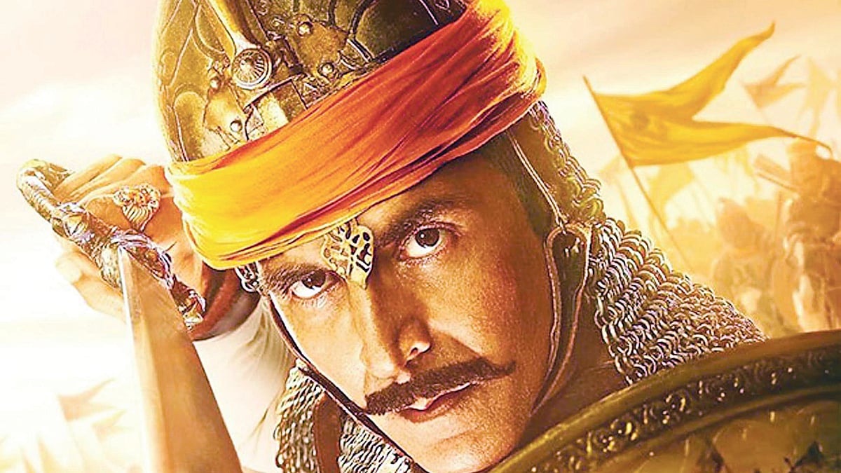 সম্রাট পৃথ্বীরাজের ভূমিকায় অক্ষয় কুমার