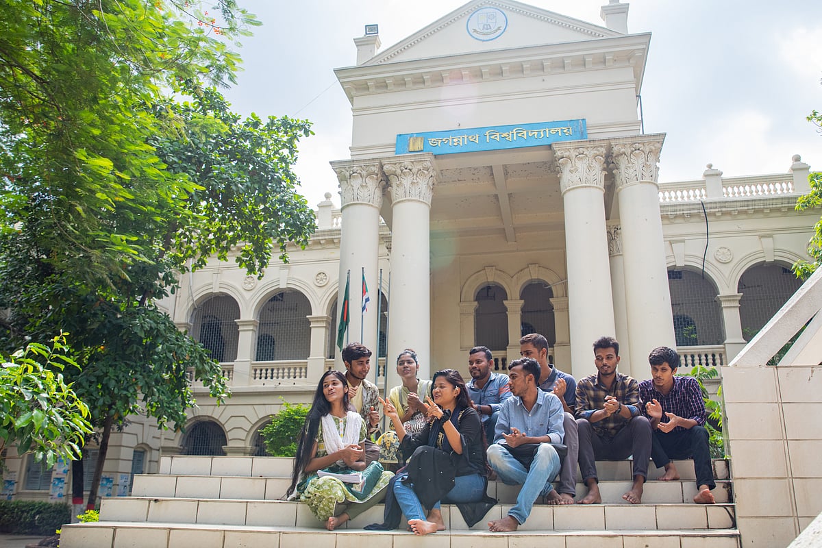 ছবি: সাবিনা ইয়াসমিন