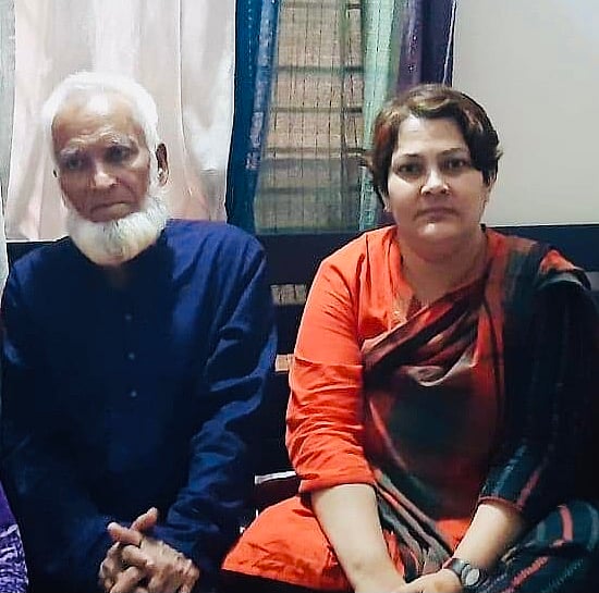 বাবার সঙ্গে লেখক