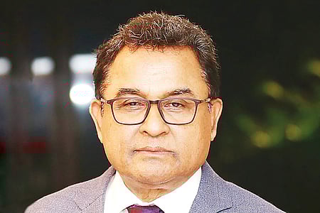 অর্থমন্ত্রী আ হ ম মুস্তফা কামাল