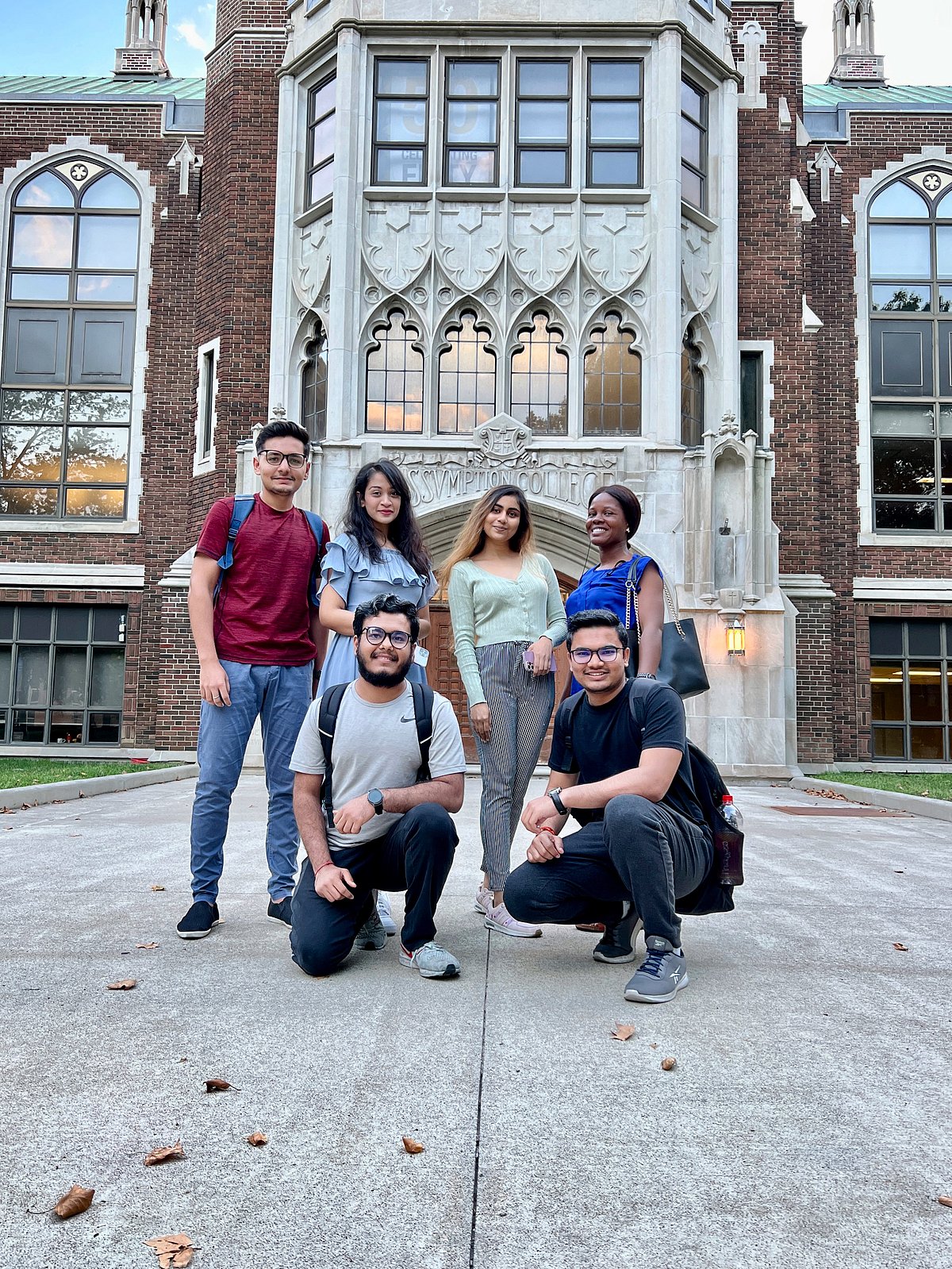 কানাডায় উচ্চশিক্ষা নিয়ে ১০ প্রশ্ন