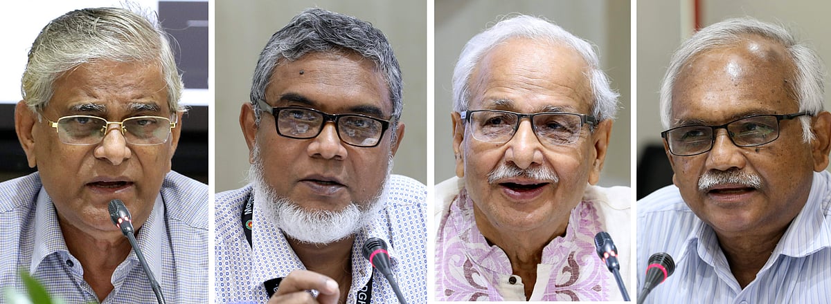 পরিকল্পনা প্রতিমন্ত্রী শামসুল আলম, স্বাস্থ্য অধিদপ্তরের করোনার টিকা প্রয়োগ কমিটির সদস্যসচিব মো. শামসুল হক, দ্য হাঙ্গার প্রজেক্ট বাংলাদেশের কান্ট্রি ডিরেক্টর বদিউল আলম মজুমদার ও জনস্বাস্থ্য বিশেষজ্ঞ মুশতাক হোসেন