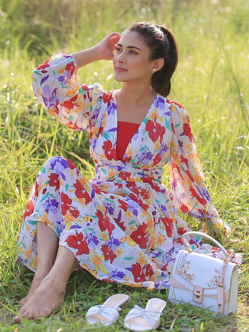 শরতে কাশবনে তারকারা