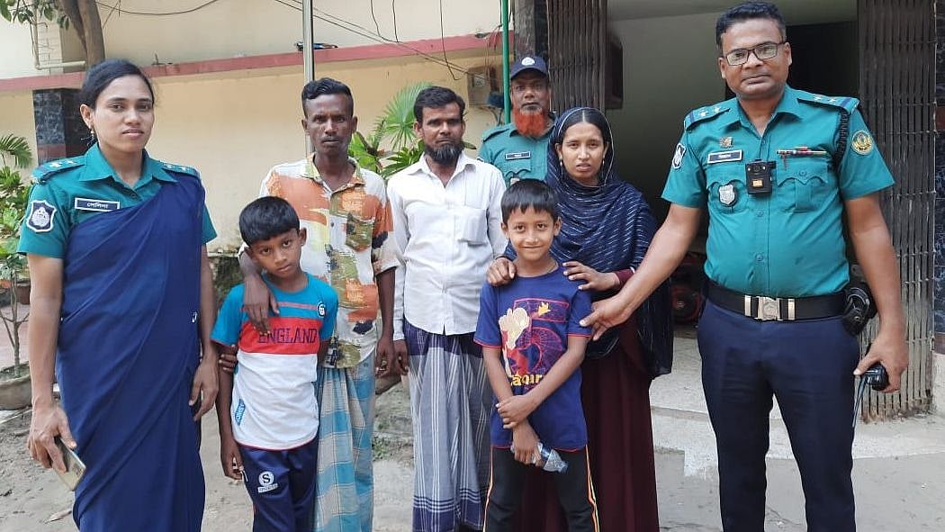 ছবি. প্রথম আলো