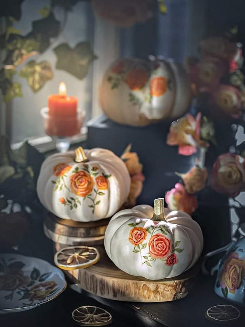 শরতের গৃহসজ্জায় নিজেই বানান ফ্লোরাল পাম্পকিন