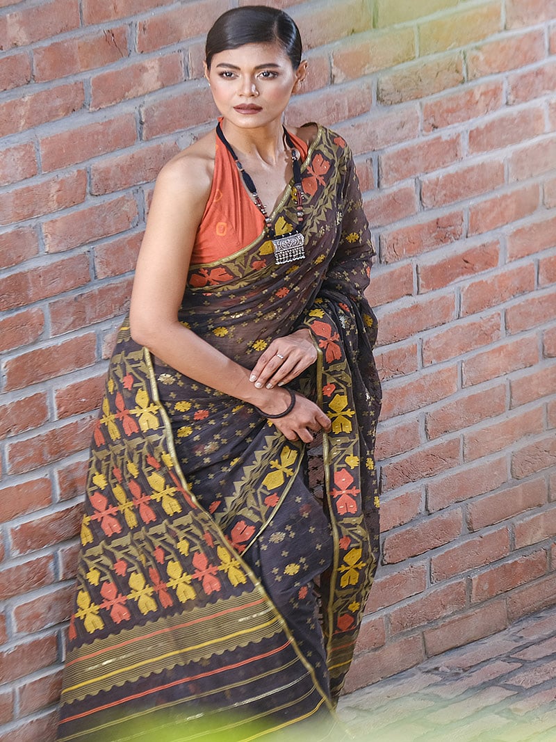 নভেম্বরজুড়ে জামদানিতে ছাড়