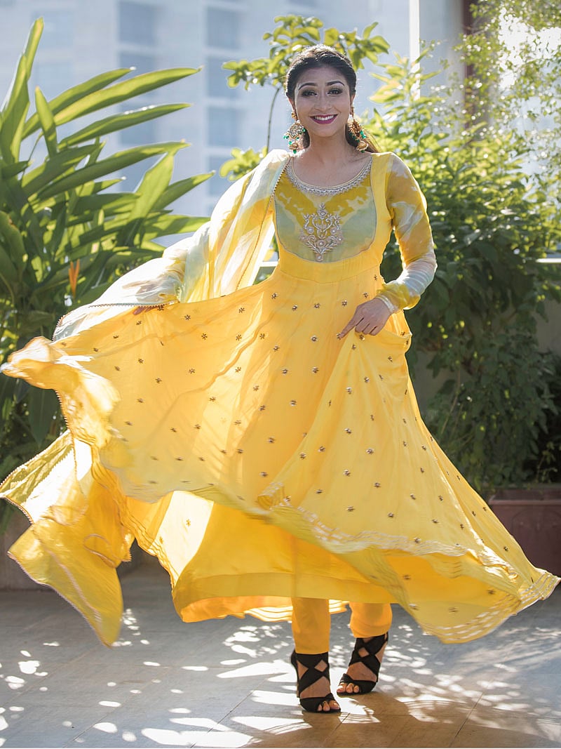 নিমন্ত্রণে অতিথির সাজ