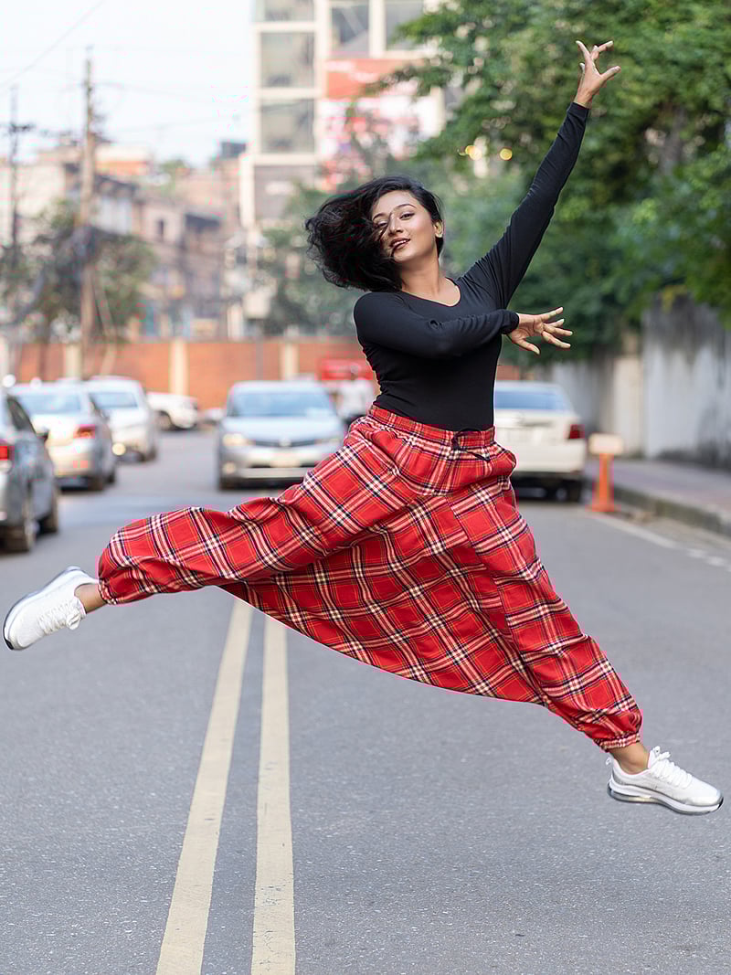 বটমে বাজিমাত