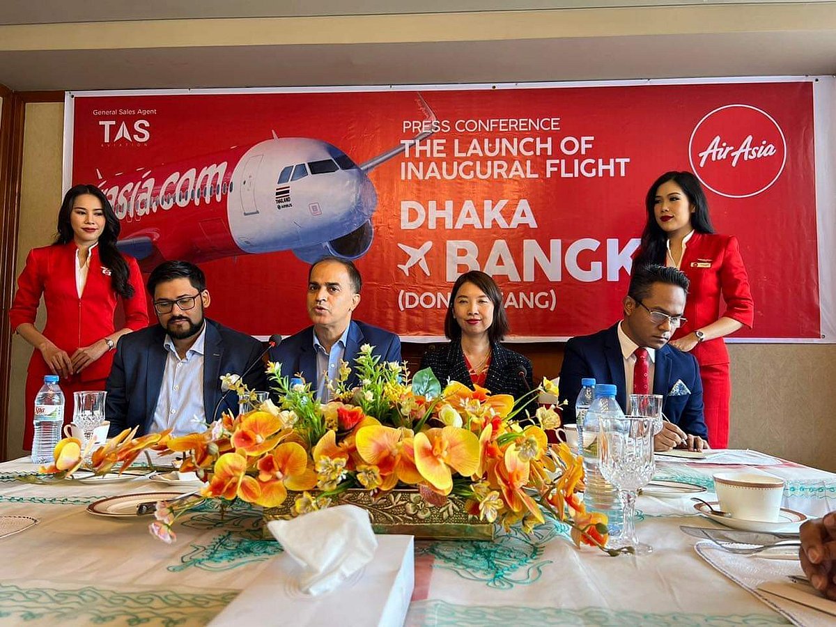 শুক্রবার সংবাদ সম্মেলনে বলা হয় কম খরচে সপ্তাহে চার দিন এই রুটে ফ্লাইট পরিচালনা করবে এয়ারলাইনসটি।