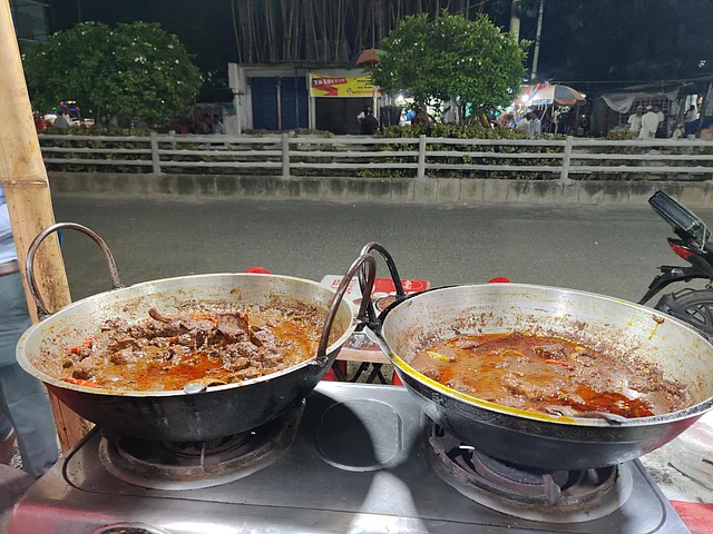 হাঁস ও গরুর মাংস