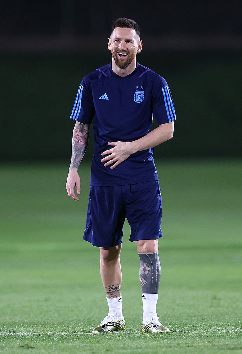 দল যার যার, মেসি সবার: জন্মদিনে জেনে নিন তাঁর জীবনের জানা-অজানা যত দিক