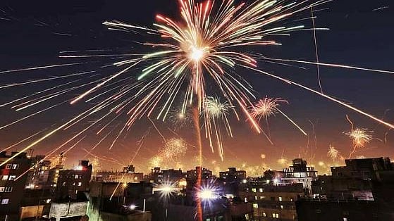 নাগরিকেরা নিজেরা সচেতন না হলে কোনোভাবেই উৎসবের নামে এই ‘অরাজকতা’ বন্ধ করা সম্ভব হবে না।