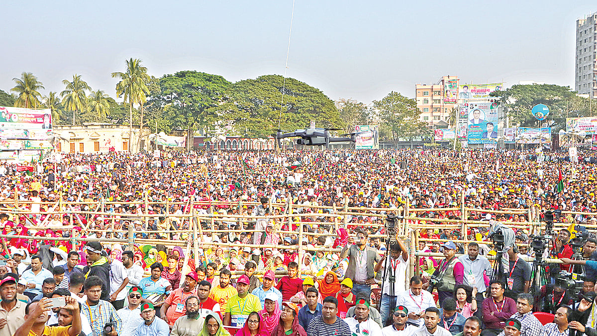 ছবি: শহীদুল ইসলাম