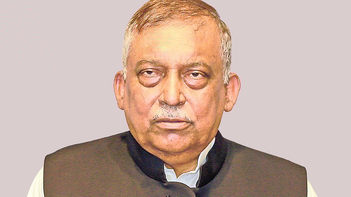 আসাদুজ্জামান খান