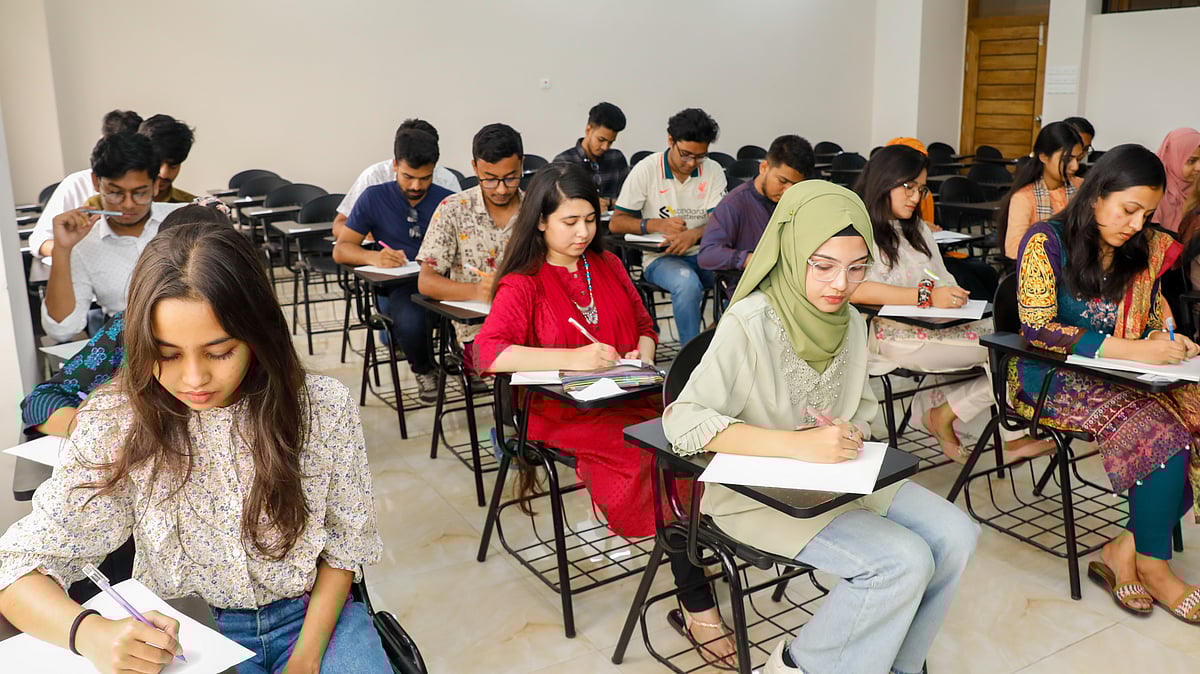 প্রতীকী ছবি: প্রথম আলো