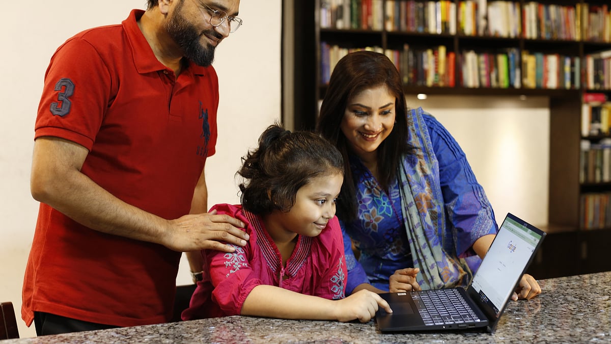 ছবি: অধুনা