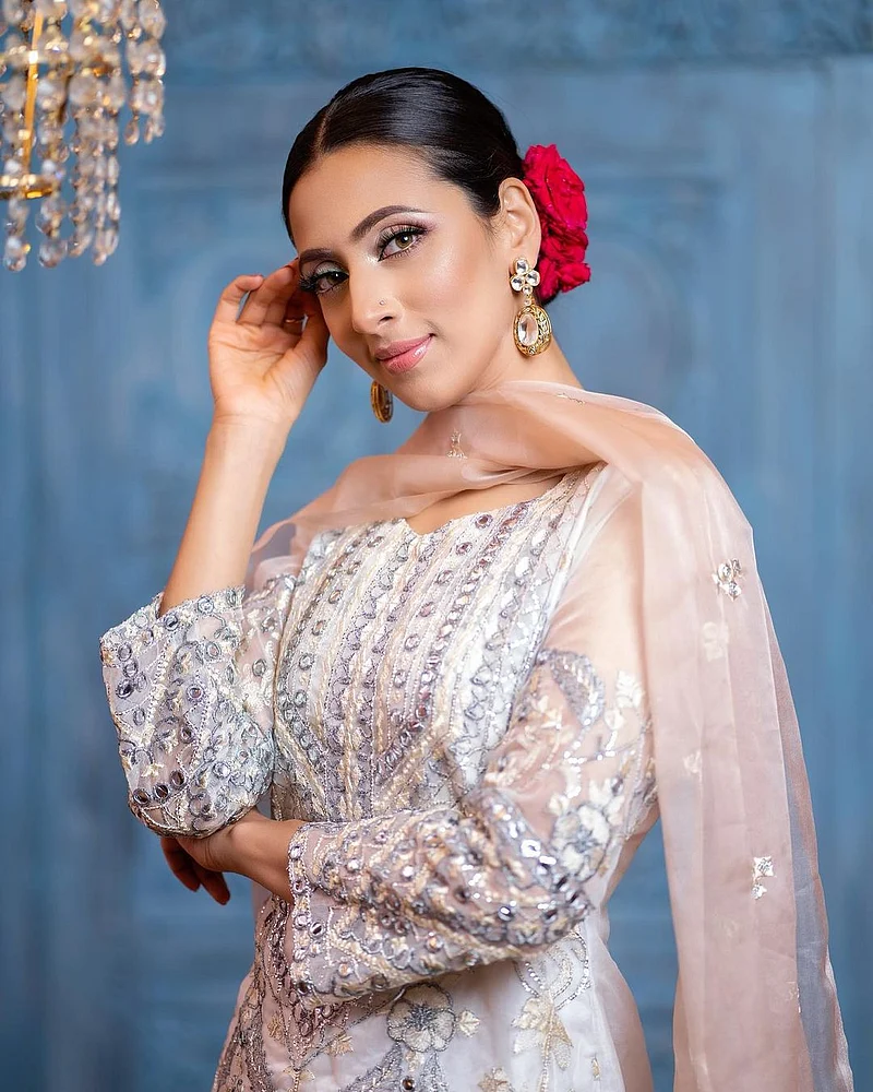  বিদ্যা সিনহা মিম