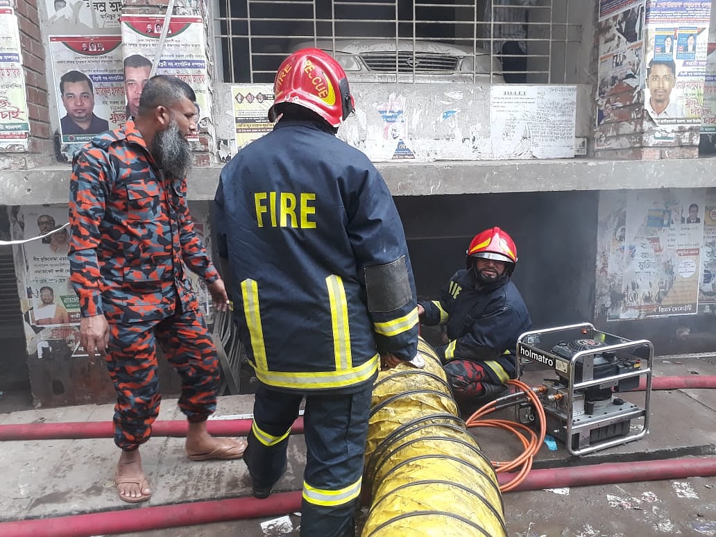 ছবি: আসাদুজ্জামান