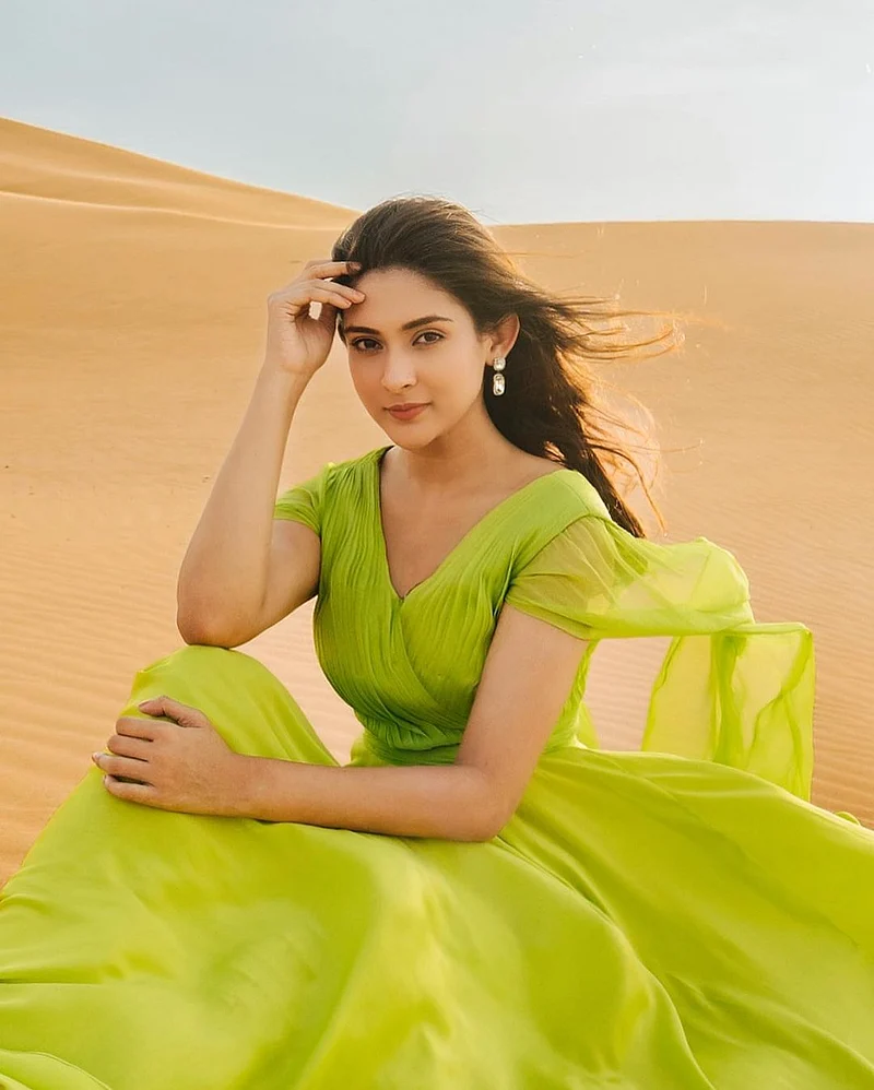 মেহজাবীন চৌধুরী