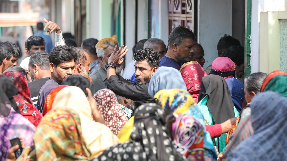 ছবি: সাদ্দাম হোসেন