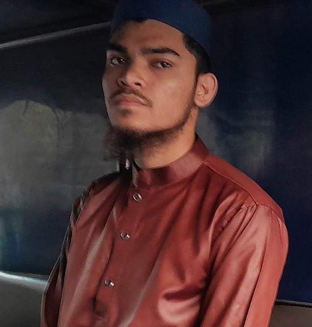 অভিযুক্ত শিক্ষকের নাম আবু হানিফ