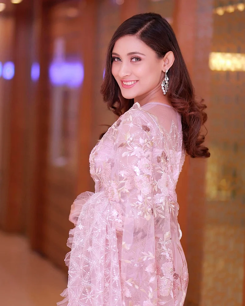 মেহজাবীন চৌধুরী। ছবি: সংগৃহীত