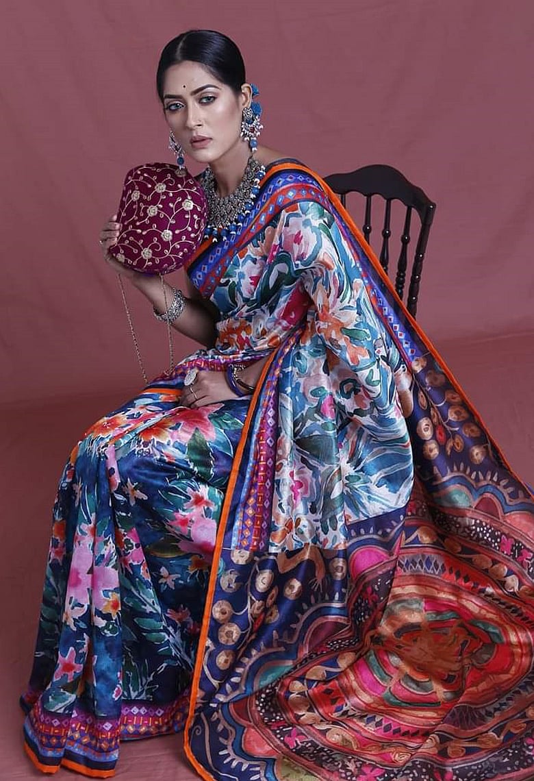 ট্রেন্ডি পার্টি ব্যাগ