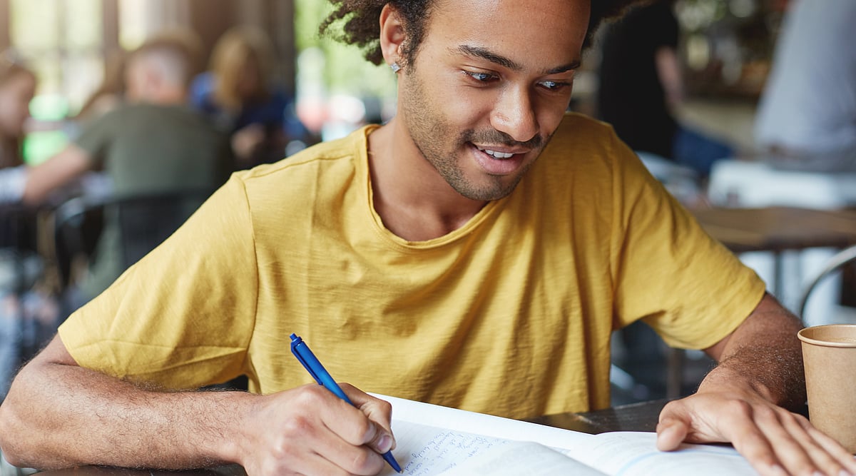 ছবি: ফ্রিপিক