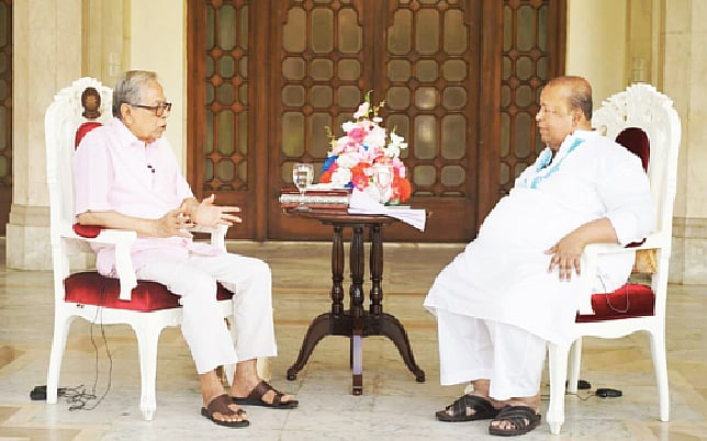 ছবি: চ্যানেল আইয়ের সৌজন্যে