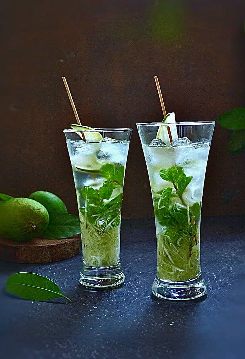 কাঁচা আমের মোহিতো