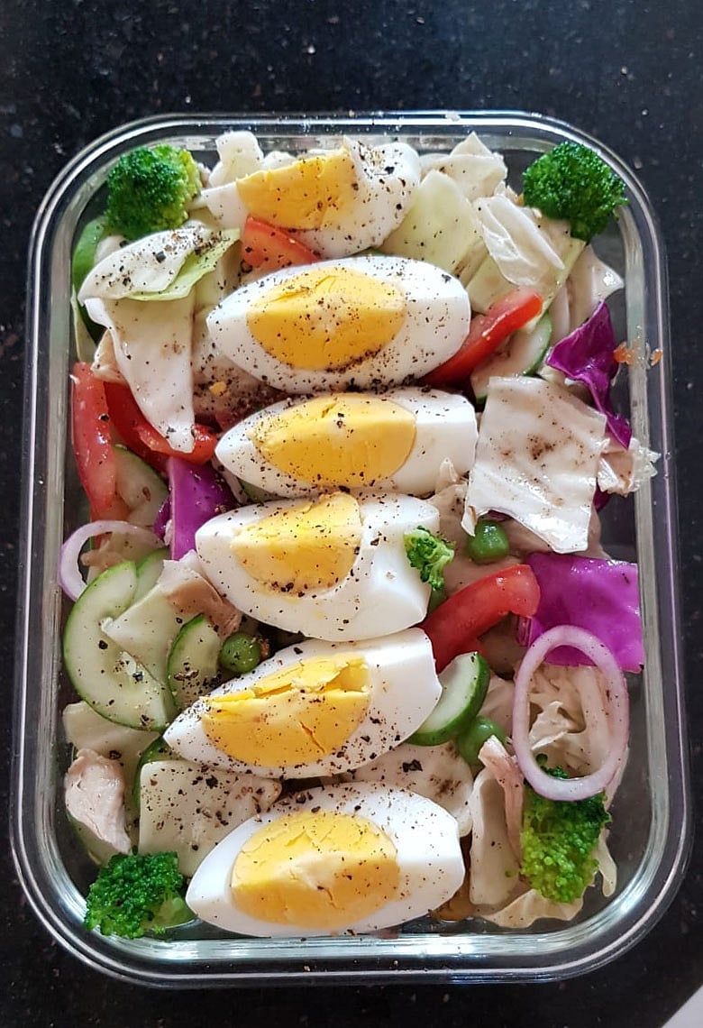 চাইলেই অর্ডার করা যাবে স্বাস্থ্যকর সালাদ