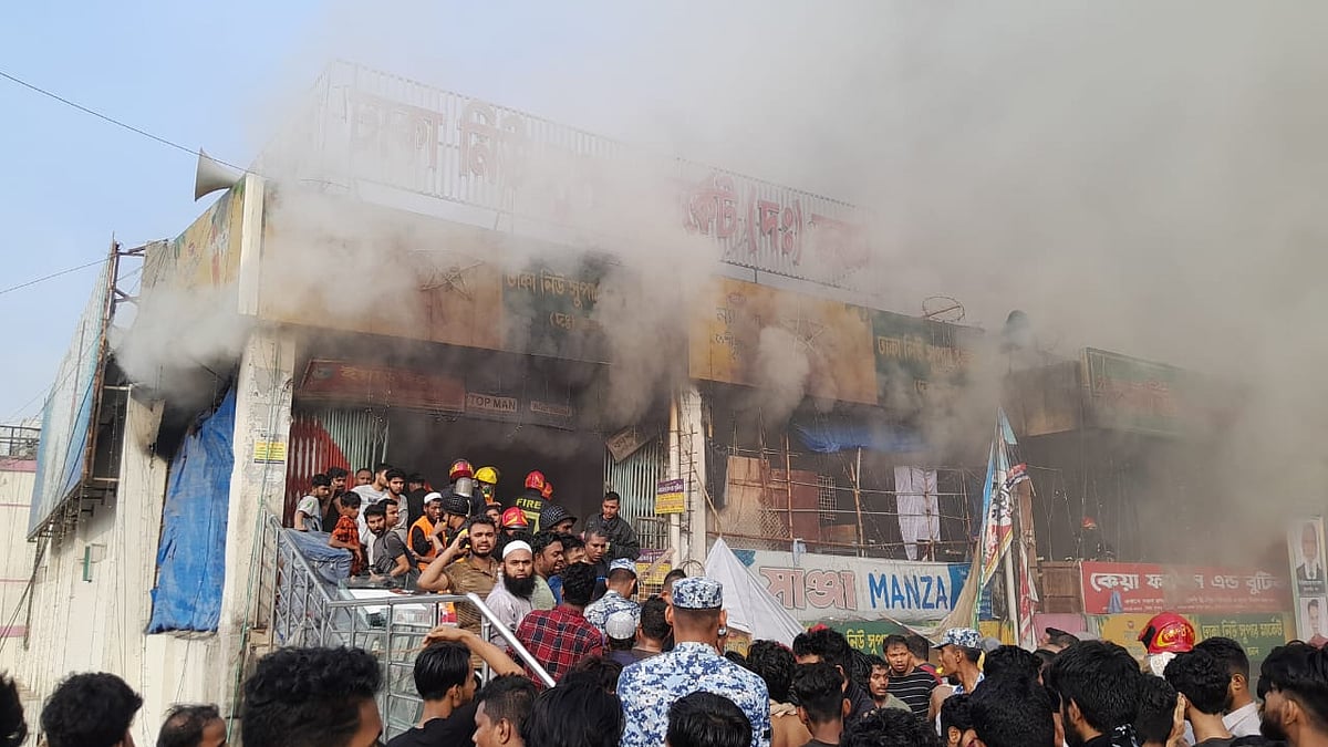 ছবি: আসাদুজ্জামান