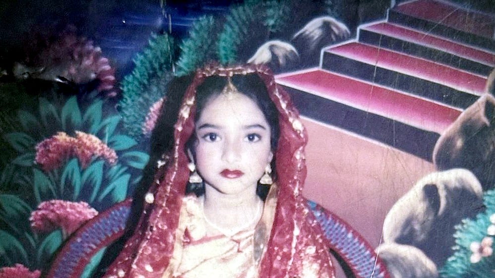 শৈশবের ছবিতে। ছবি: ফেসবুক