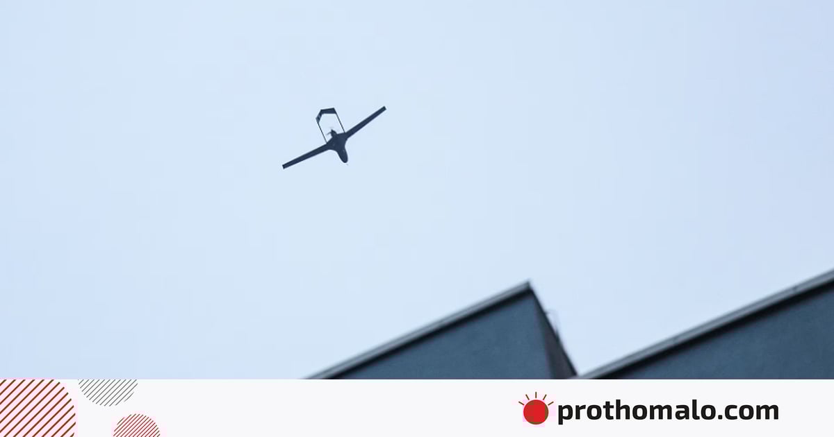 রাশিয়ার অভ্যন্তরে ড্রোন হামলা, ইলেকট্রনিকস কারখানায় উৎপাদন বন্ধ রাশিয়ার অভ্যন্তরে ড্রোন হামলা, ইলেকট্রনিকস কারখানায় উৎপাদন বন্ধ