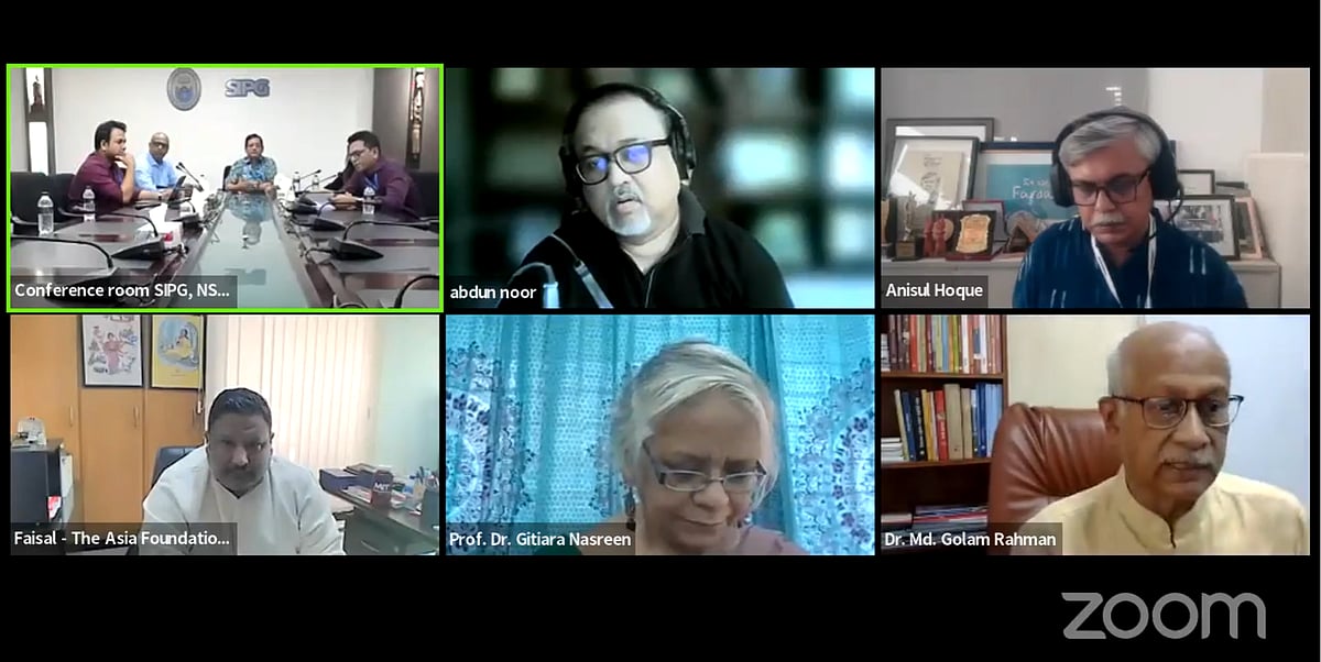 আন্তর্জাতিক মুক্ত গণমাধ্যম দিবস উপলক্ষে আজ মঙ্গলবার বিকেলে নর্থ সাউথ বিশ্ববিদ্যালয়ের গণমাধ্যম ও সাংবাদিকতা বিভাগ আয়োজিত ওয়েবিনারে আলোচকেরা