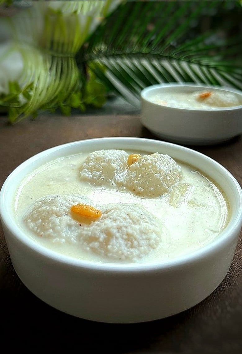 নারকেলের দুধে তালের শাঁসের রসমালাই