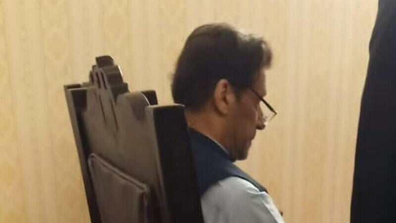 ছবি: পিটিআইয়ের টুইটার থেকে নেওয়া