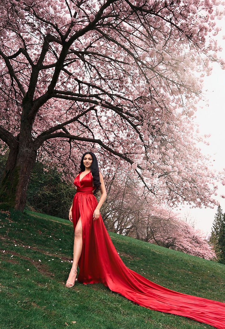 কানাডায় চেরি ফুলের মেলা