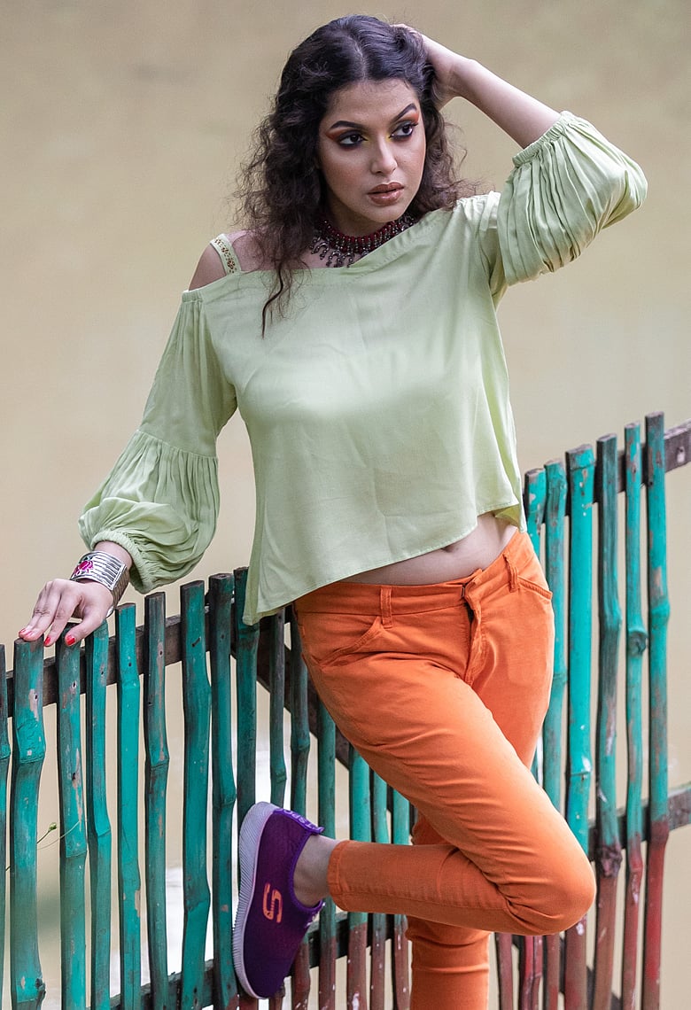 গরমে ভ্রমণের যেমন পোশাক