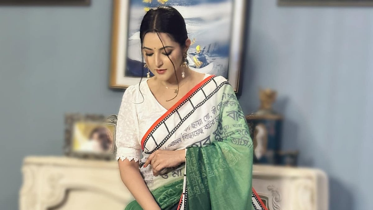 ছবি : পরীমনির ফেসবুক