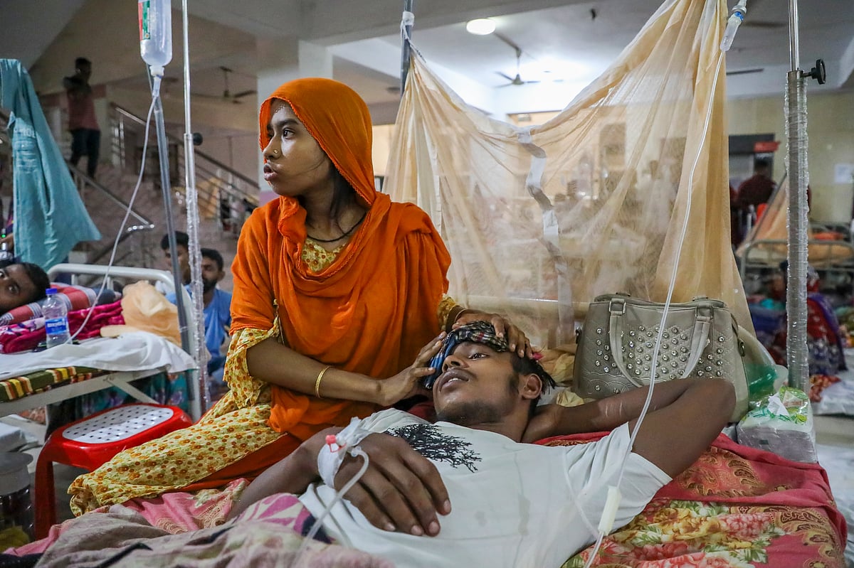 নির্বাচনী অঙ্গীকারে স্বাস্থ্য অর্থায়নের স্পষ্ট দিকনির্দেশনা জরুরি