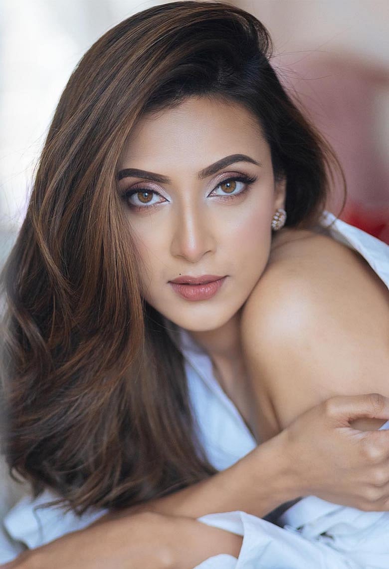 ঠোঁটের যত্নে বিশেষজ্ঞের ১০ পরামর্শ